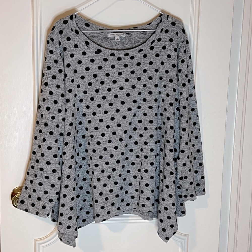 Boutique knit 3/4 sleeve polka dot sweater